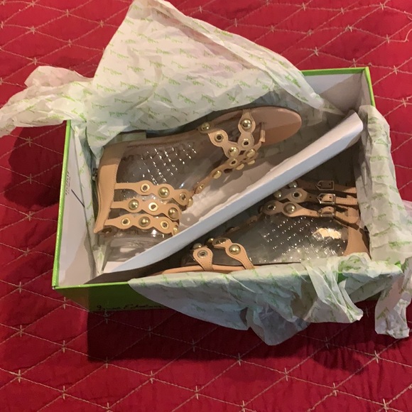 New in the box - Picture 3 of 5